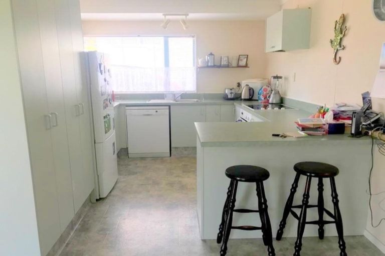 Photo of property in 385b Ngatai Road, Bellevue, Tauranga, 3110