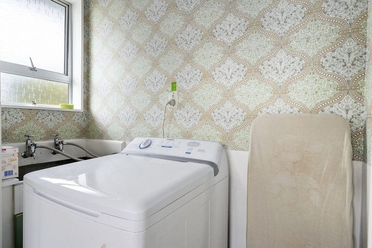 Photo of property in 118 East Street, Feilding, 4702