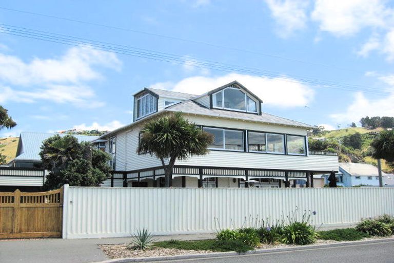 Photo of property in 64 Esplanade, Sumner, Christchurch, 8081