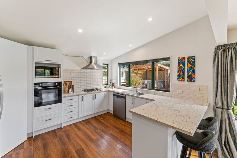 Photo of property in 15 Bird Lane, Wakefield, 7025