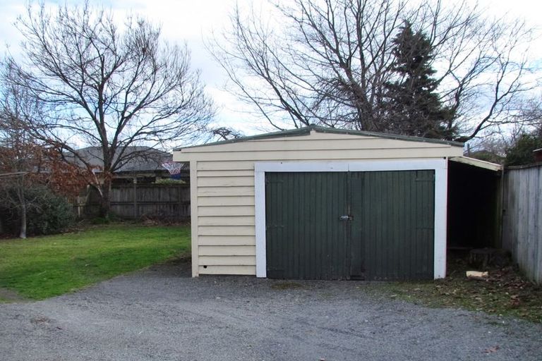 Photo of property in 77 Lincoln Road, Masterton, 5810