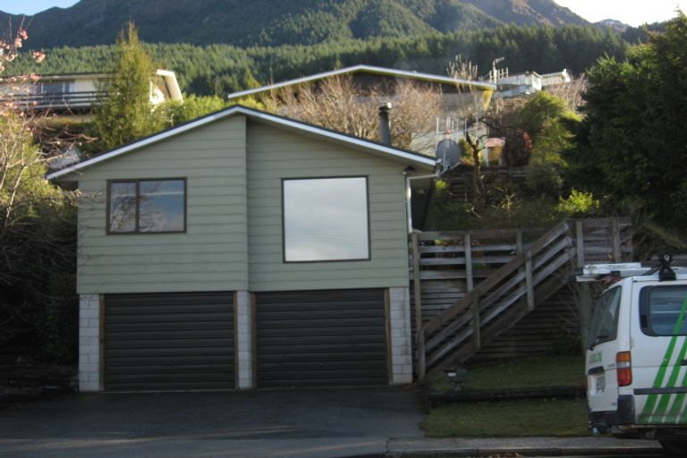 Photo of property in 138 Fernhill Road, Fernhill, Queenstown, 9300