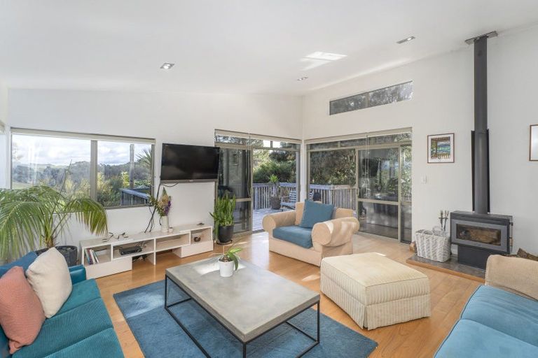 Photo of property in 63 Orchard Road, Hahei, Whitianga, 3591