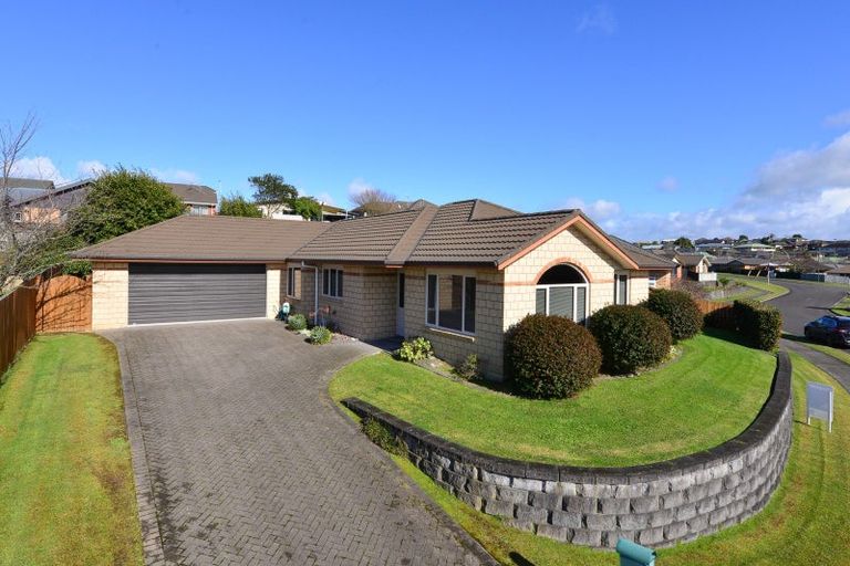 Photo of property in 12 Everton Place, Grandview Heights, Hamilton, 3200