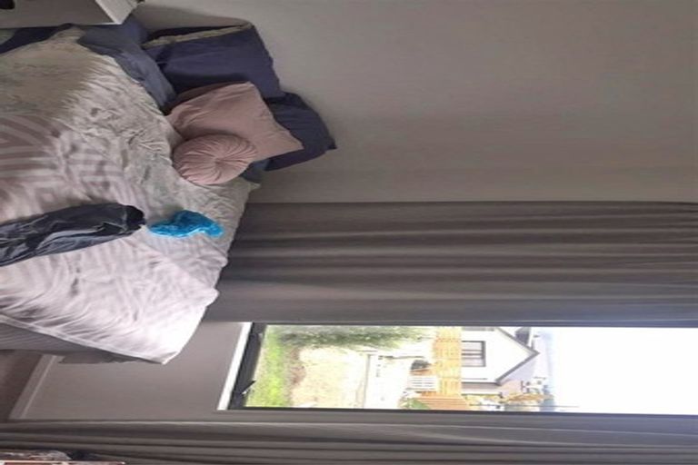 Photo of property in 51 Kirimoko Crescent, Wanaka, 9305