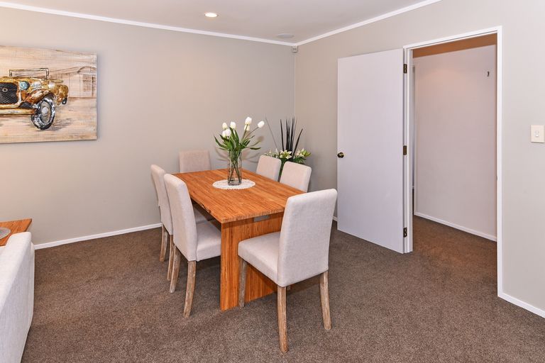 Photo of property in 12 Larkspur Court, The Gardens, Auckland, 2105