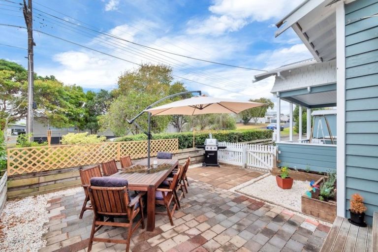 Photo of property in 29 Rimu Street, Helensville, 0800