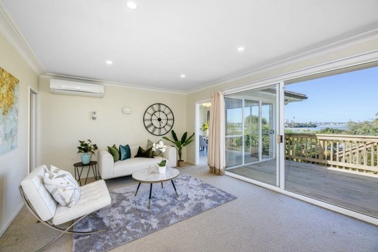 Photo of property in 26 Pine Ridge Terrace, Hauraki, Auckland, 0622