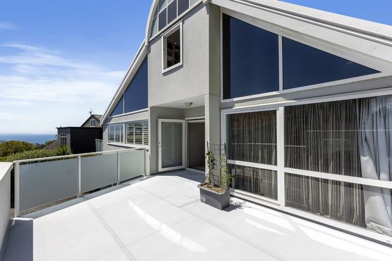 Photo of property in 1/80 Knights Road, Rothesay Bay, Auckland, 0630