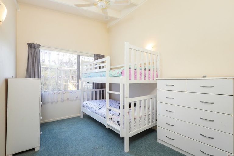 Photo of property in 8 Taranui Place, Mangawhai Heads, Mangawhai, 0505