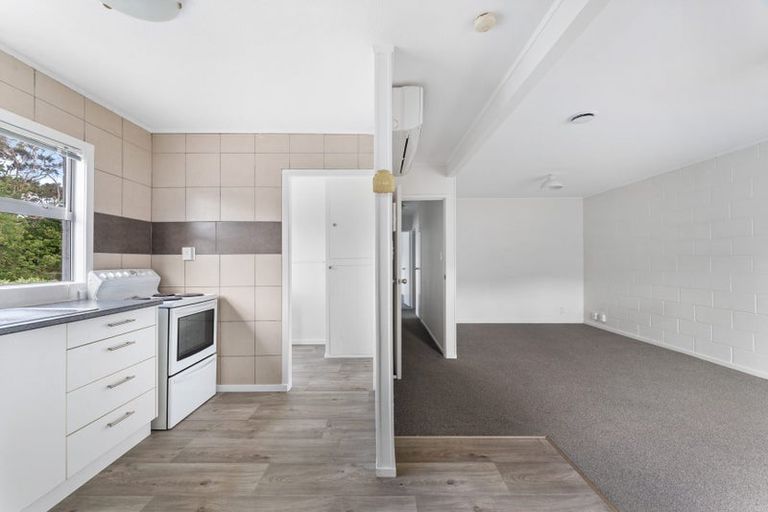 Photo of property in 44 Chippendale Crescent, Birkdale, Auckland, 0626