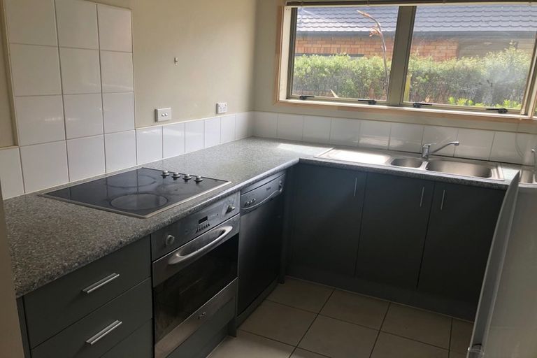 Photo of property in St Claire Village, 121/172 Mcleod Road, Te Atatu South, Auckland, 0610