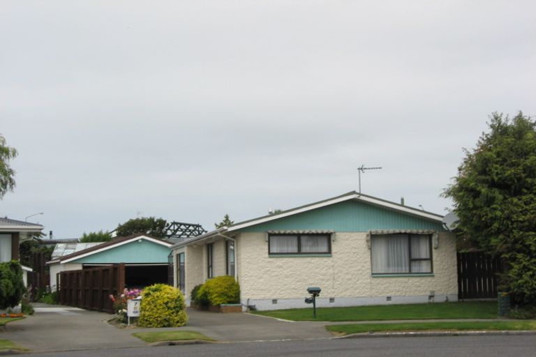 Photo of property in 9 Doyle Place, Avondale, Christchurch, 8061