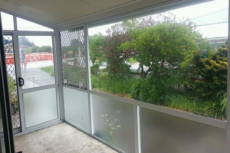 Photo of property in 52 Kapiti Road, Paraparaumu, 5032