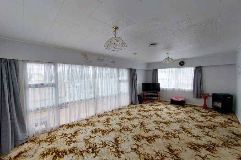 Photo of property in 7 Tawake Place, Waitara, 4320