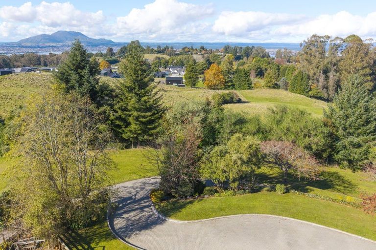 Photo of property in 214 Mapara Road, Acacia Bay, Taupo, 3385