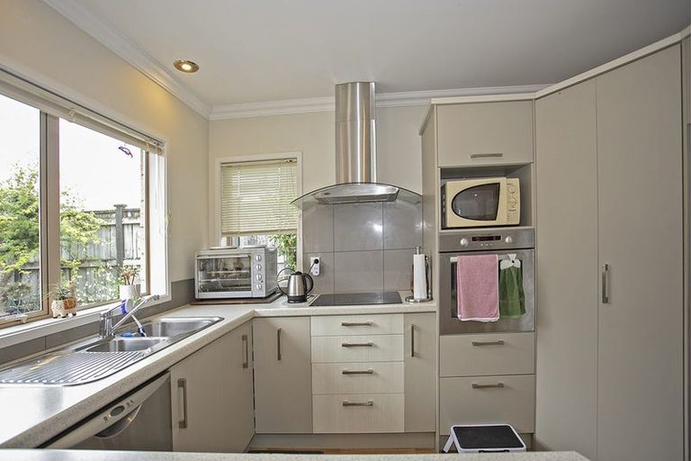 Photo of property in 9c Emmett Street, Greerton, Tauranga, 3112