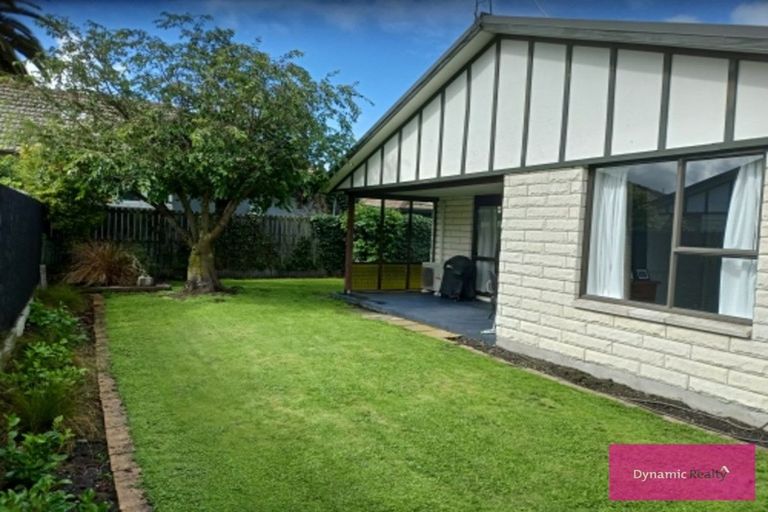 Photo of property in 1 Pound Street, Amberley, 7410