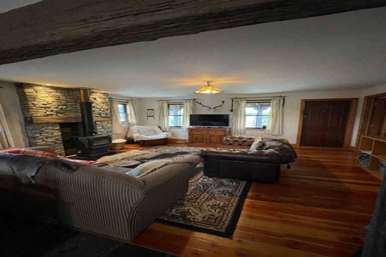 Photo of property in 66 Te Awa Road, Albert Town, Wanaka, 9382