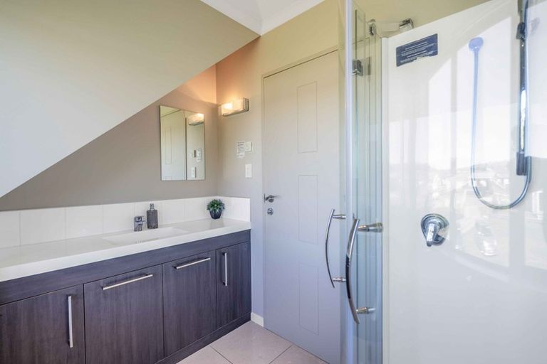 Photo of property in 11 Anderson Place, Te Anau, 9600