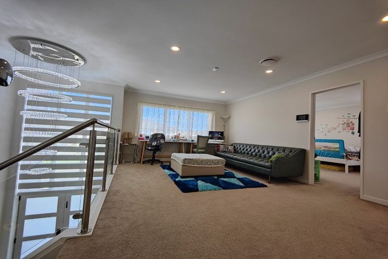 Photo of property in 27 Horsefields Drive, Flat Bush, Auckland, 2019