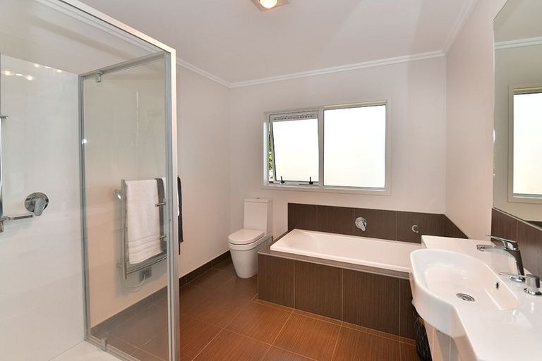 Photo of property in 5/24 Ferry Road, Wade Heads, Whangaparaoa, 0932