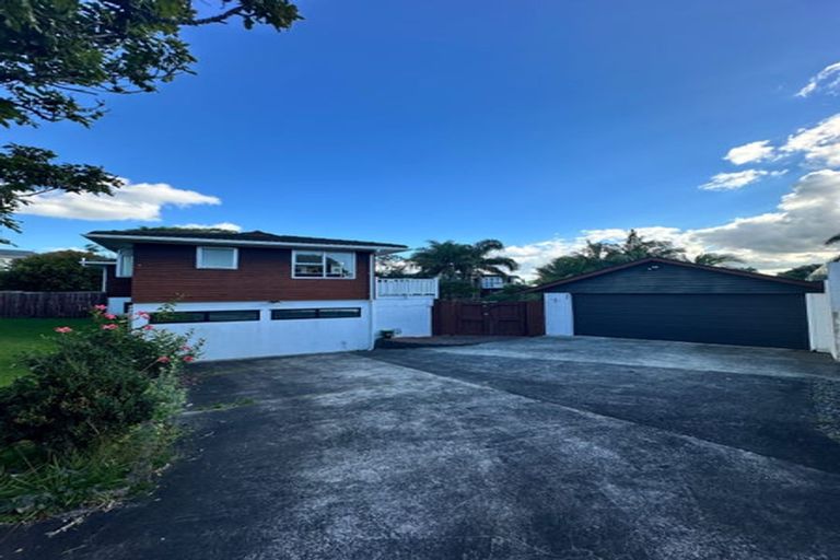 Photo of property in 17 Tercel Place, Sunnyhills, Auckland, 2010