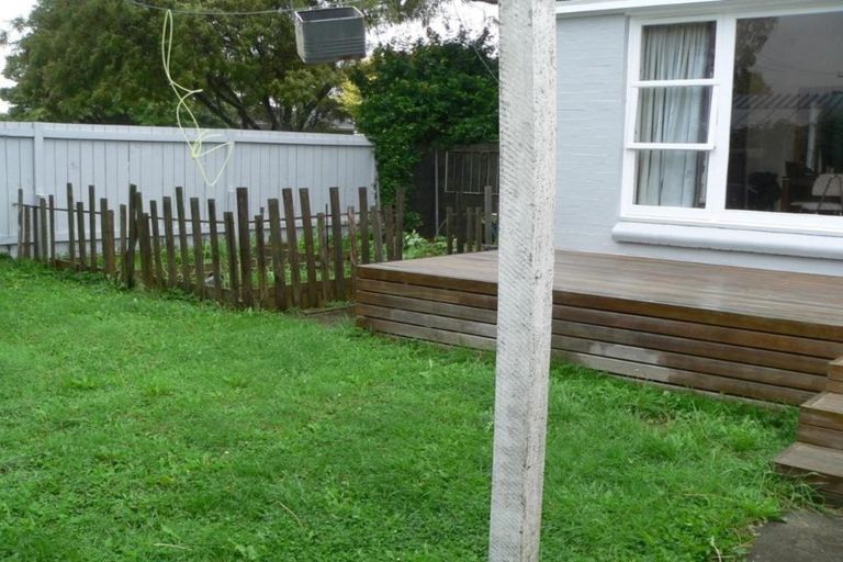 Photo of property in 140 Epuni Street, Epuni, Lower Hutt, 5011