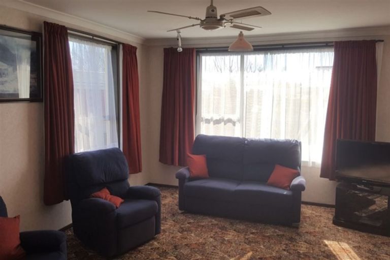 Photo of property in 60 Belt Street, Waimate, 7924