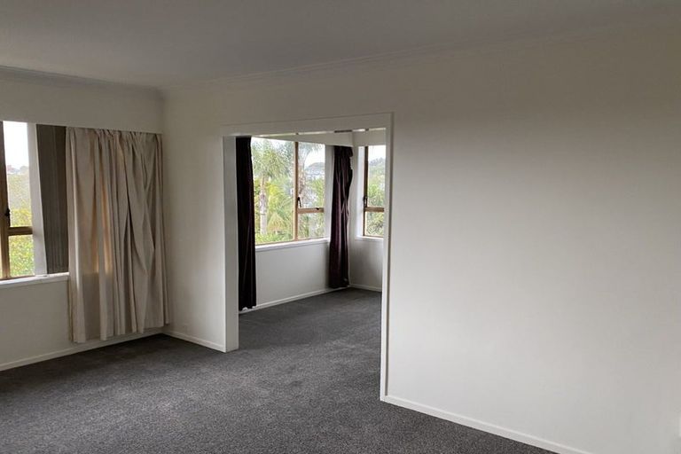 Photo of property in 81 Weatherly Road, Torbay, Auckland, 0630