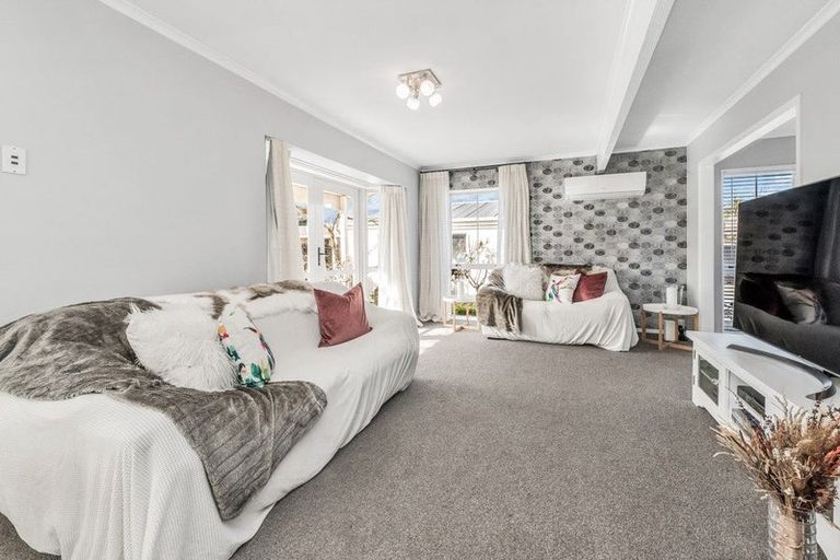 Photo of property in 19 Glenbyre Place, Bromley, Christchurch, 8062