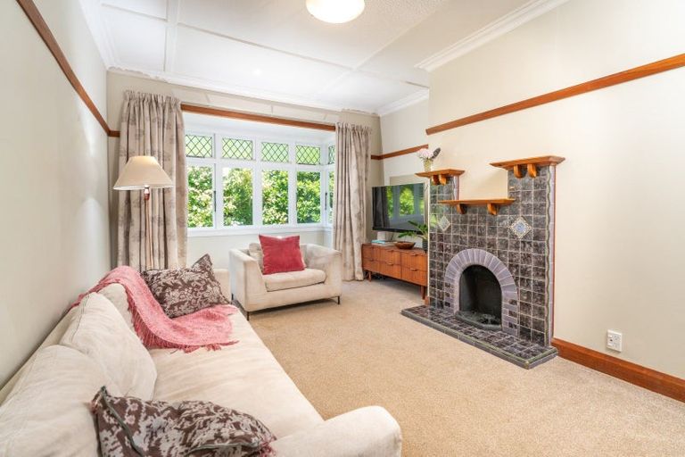 Photo of property in 45b Mana Street, Vogeltown, Wellington, 6021