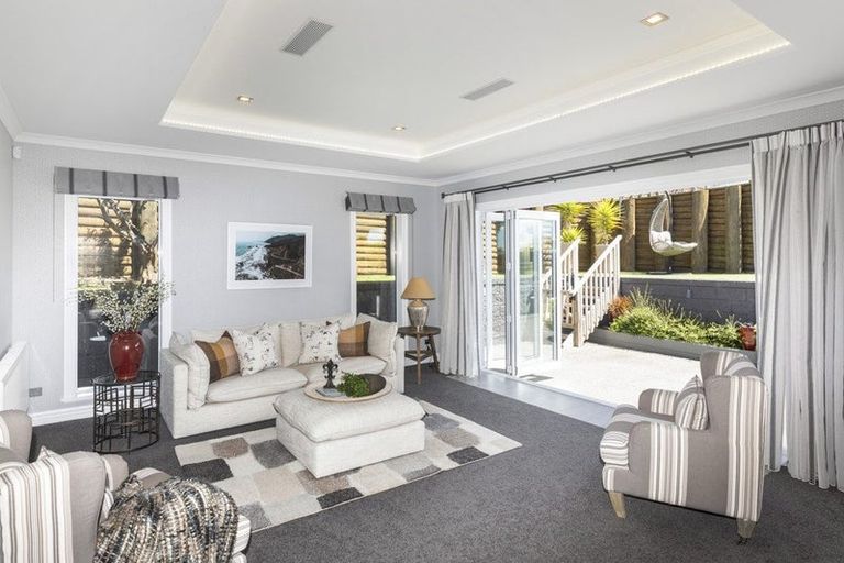 Photo of property in 6 Rushden Rise, Westmorland, Christchurch, 8025