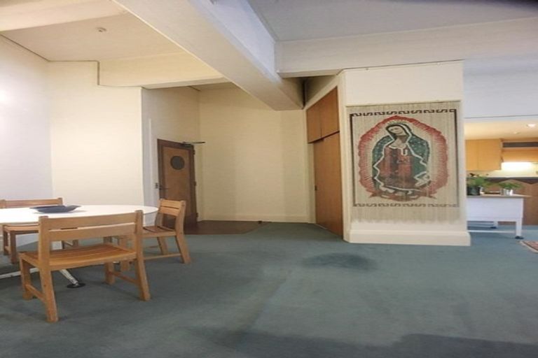 Photo of property in Dominion Apartments, 5/80 Victoria Street, Wellington Central, Wellington, 6011