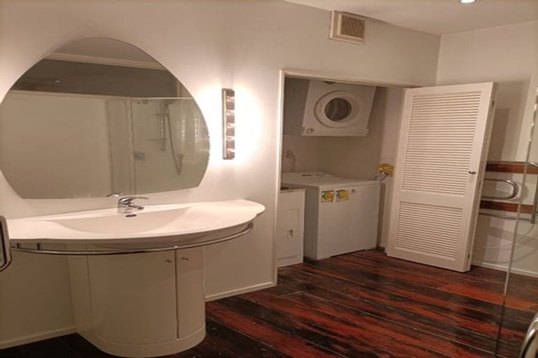 Photo of property in 8/20 Egmont Street, Te Aro, Wellington, 6011