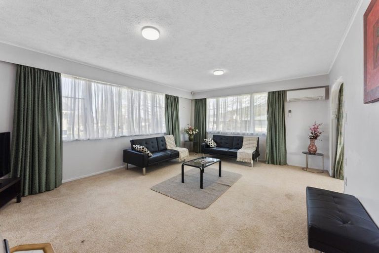 Photo of property in 92 California Drive, Totara Park, Upper Hutt, 5018