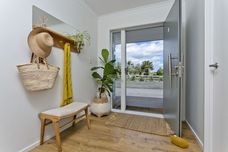 Photo of property in 53b Russell Road, Wainui, Silverdale, 0992