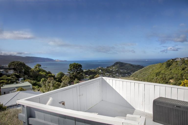 Photo of property in 25a Houghton Bay Road, Houghton Bay, Wellington, 6023