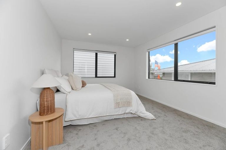Photo of property in 86d Harrington Road, Henderson, Auckland, 0610