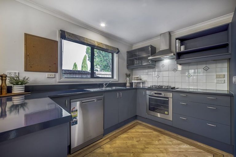 Photo of property in 6b Fovant Street, Russley, Christchurch, 8042