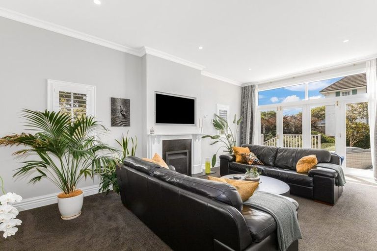 Photo of property in 49 Messines Road, Karori, Wellington, 6012