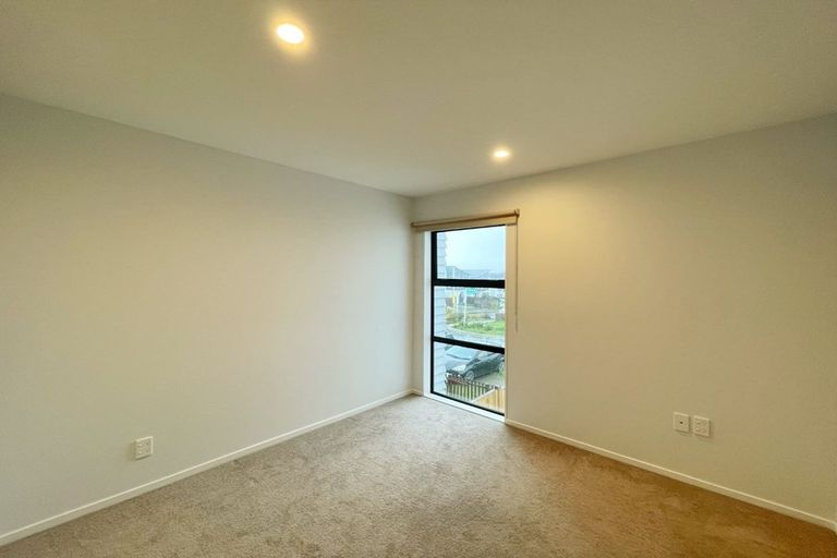 Photo of property in 71 Tahetoka Street, Westgate, Auckland, 0814