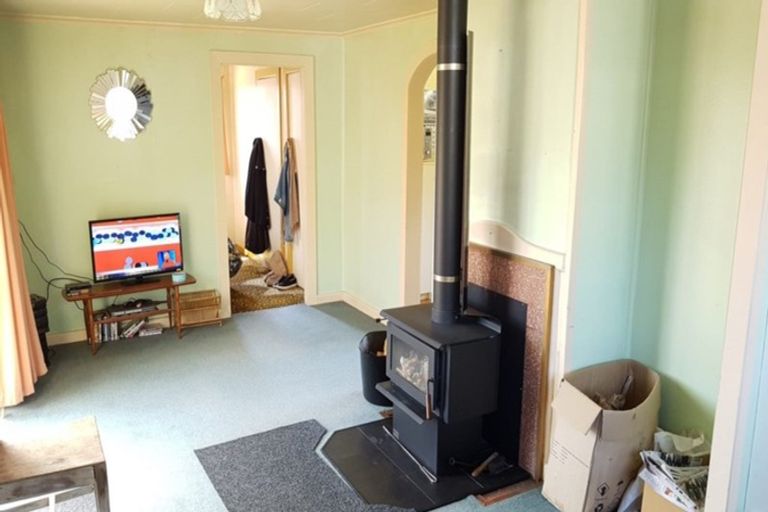 Photo of property in 50 Moorhouse Street, Ross, 7812