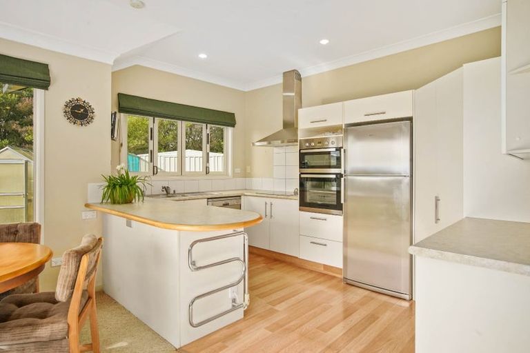 Photo of property in 120 Totara View Road, Wakefield, 7095