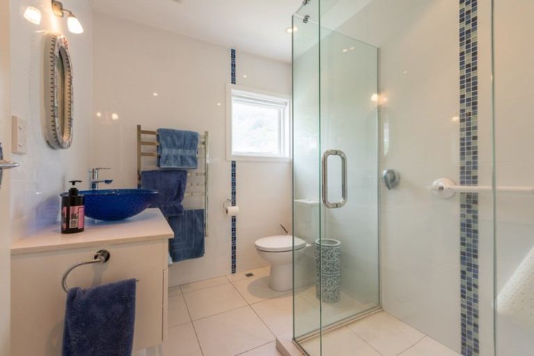 Photo of property in Oriana Apartments, 248 Oriental Parade, Oriental Bay, Wellington, 6011