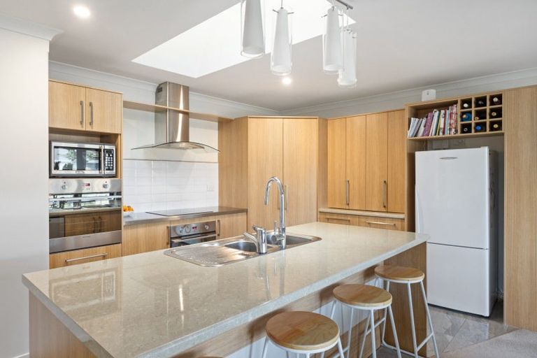 Photo of property in 1 Kennedy Street, Geraldine, 7930