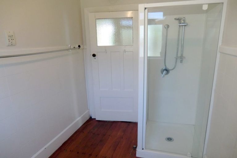 Photo of property in 120 Bristol Street, St Albans, Christchurch, 8014