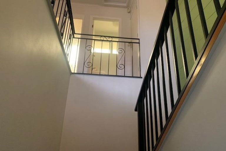 Photo of property in 53b Mandalay Terrace, Khandallah, Wellington, 6035