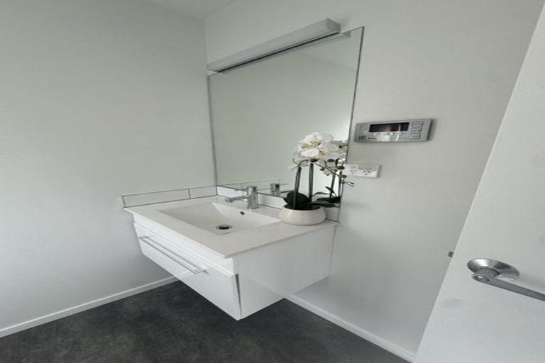 Photo of property in 46 Muster Road, Jacks Point, 9371