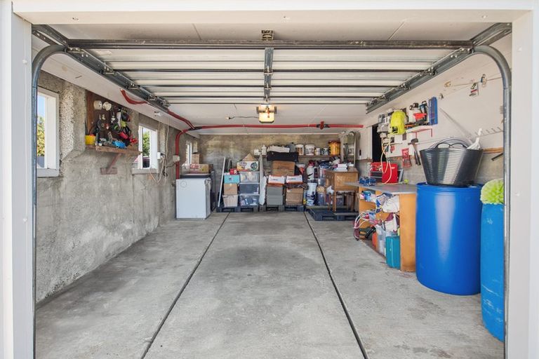 Photo of property in 98 Frank Street, Gore, 9710